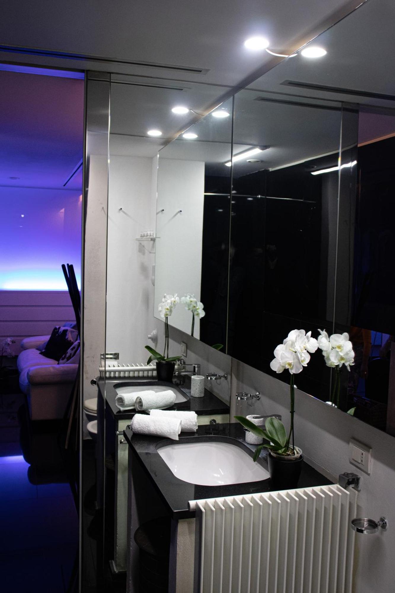 Luxury 2 Min Dal Politeama Apartamento *